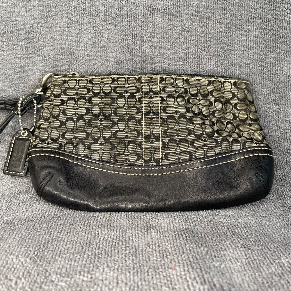 NWOT Vintage Coach Signature Canvas and Black Leather Wristlet